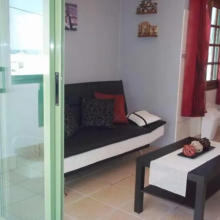 Puerto Del Carmen Sleeps 2 Pool Wifi Апартаменты