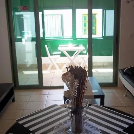 Puerto Del Carmen Sleeps 2 Pool Wifi Апартаменты *